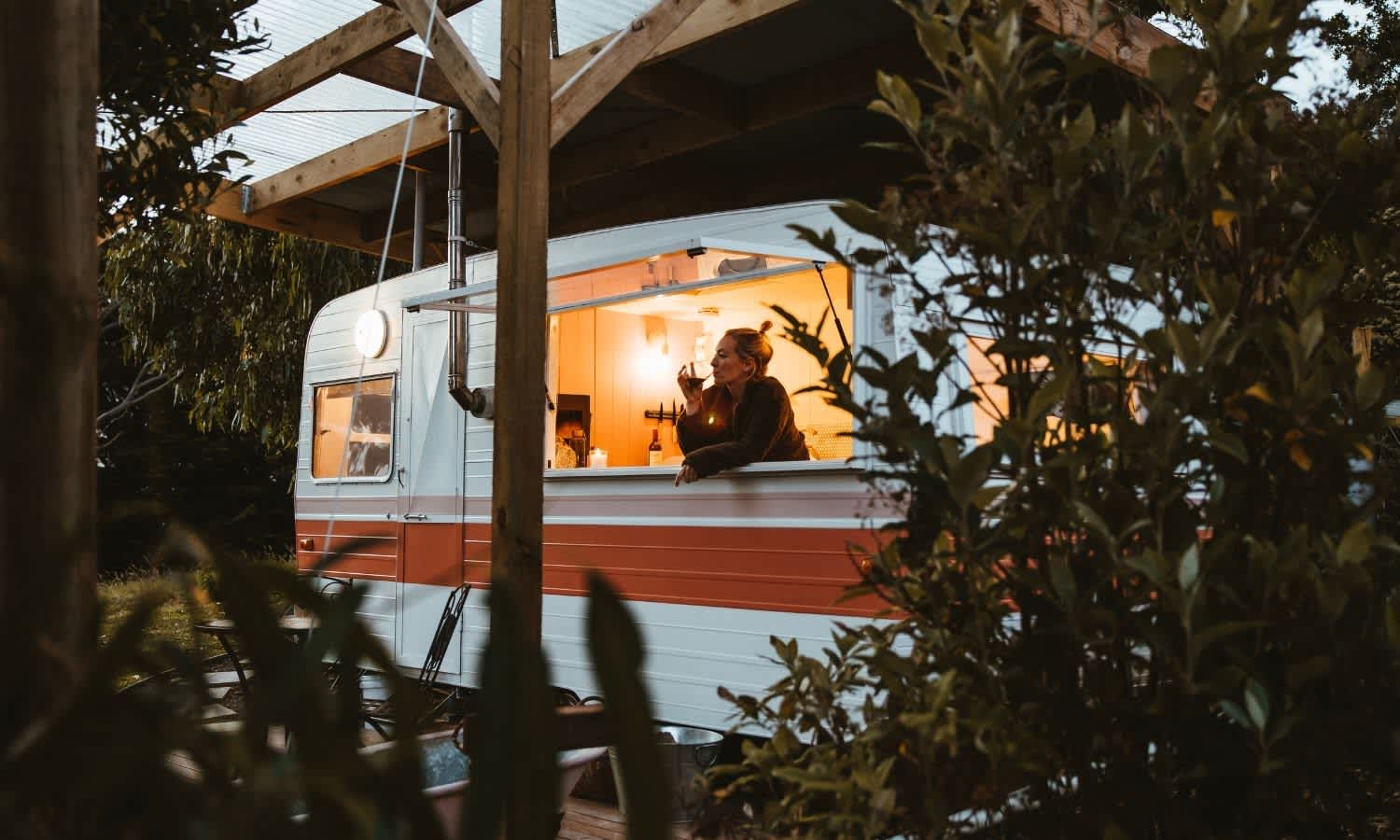 Bespoke dreams of ocean scenes