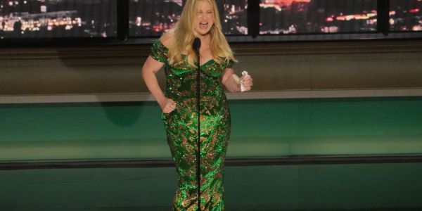 emmy winners jennifer coolidge