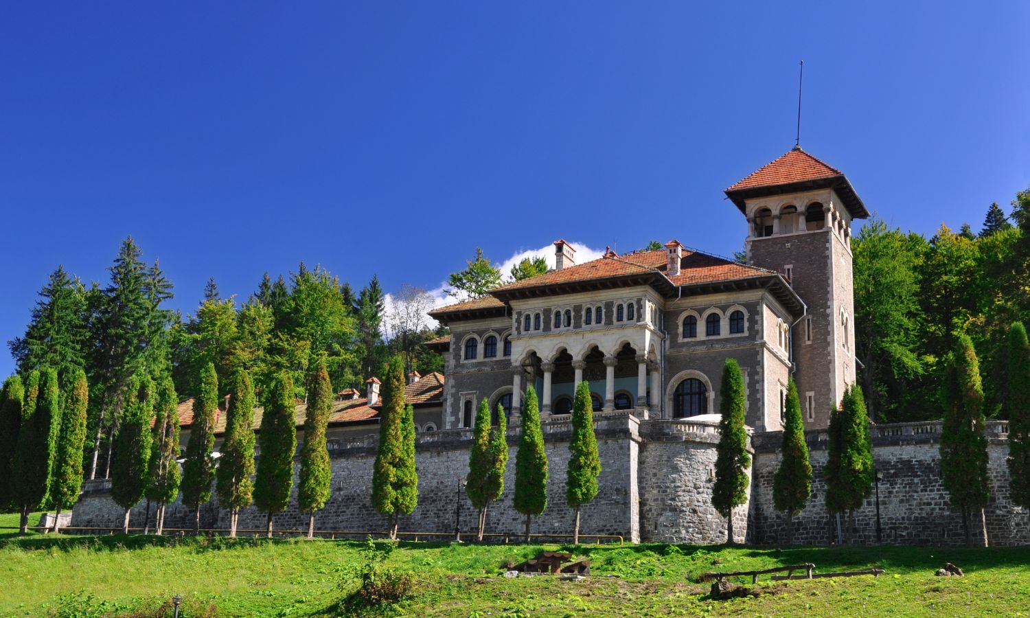 Cantacuzino Castle