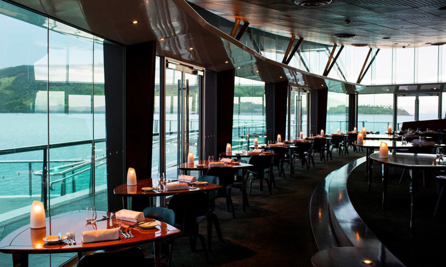 best restaurants hamilton island