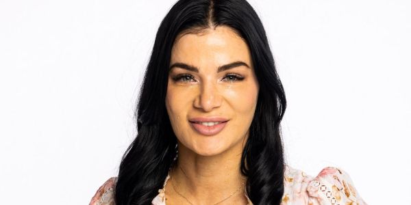 Farmer Wants a Wife cast Farmer Andrew's ladies Claire