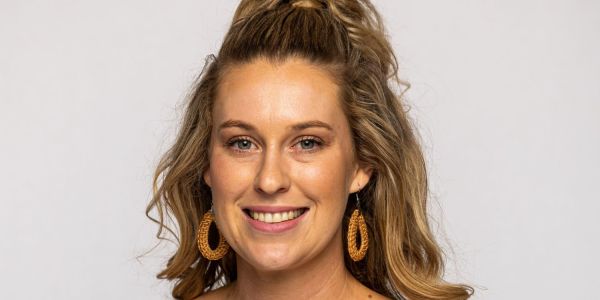 Farmer Wants a Wife 2023 cast Farmer Brad's ladies Clare