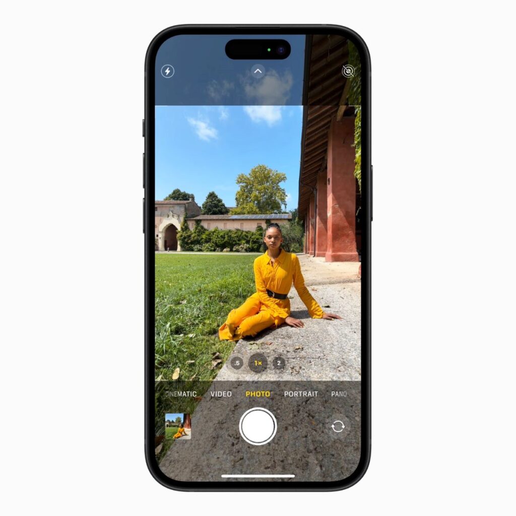 Apple iPhone 15 camera