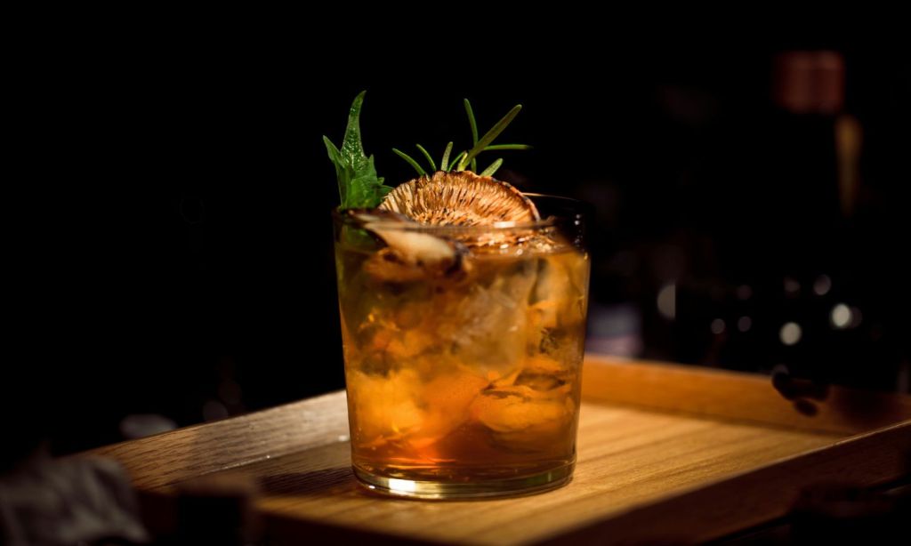 Conversation between bartender and customer