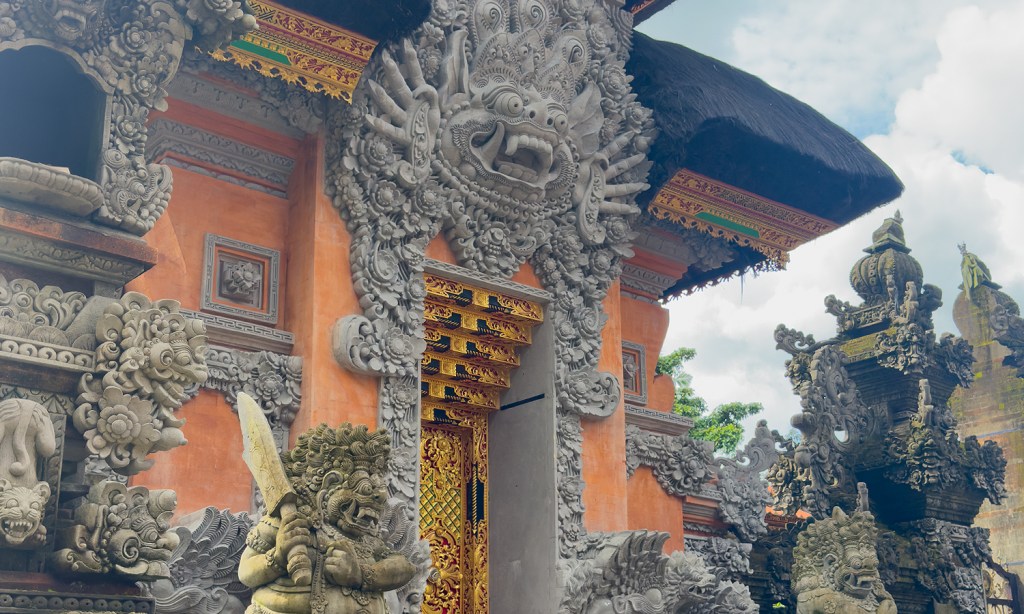 Four-Seasons-Bali-Sayan-3