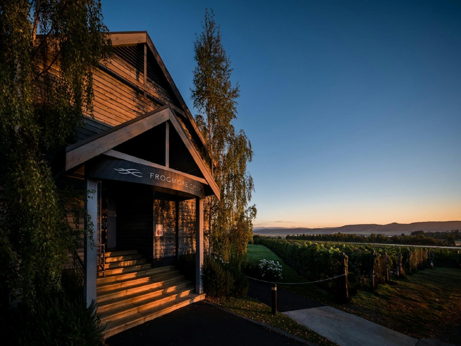 things to do in hobart frogmore